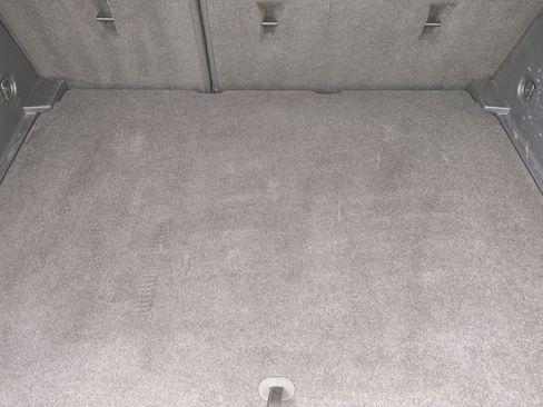 Used 2021 Chevrolet TrailBlazer RS w/ Technology Package image 71