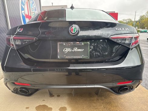 New 2025 Alfa Romeo Giulia Intensa w/ Driving Assist Package image 6
