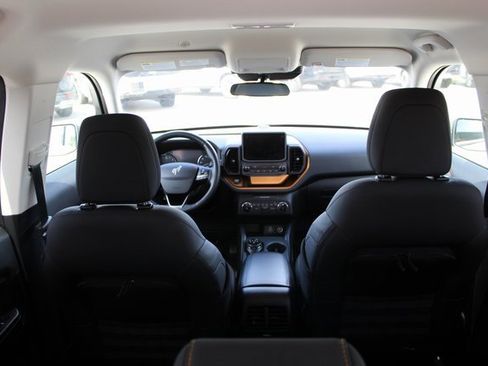 Used 2023 Ford Bronco Sport Badlands image 17
