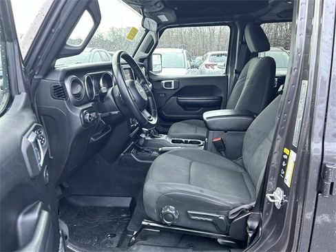 Used 2021 Jeep Wrangler Unlimited Sport image 12
