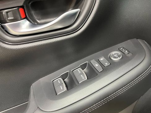 New 2026 Honda HR-V EX-L image 15