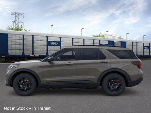 New 2026 Ford Explorer Tremor image 3