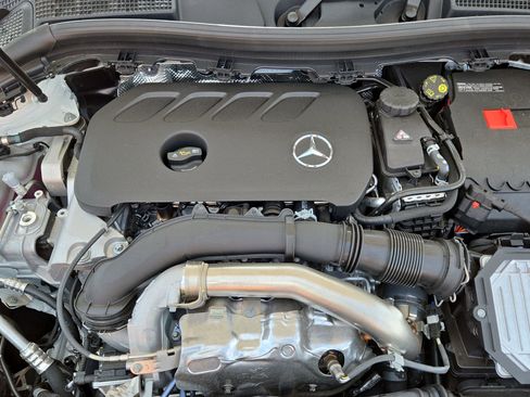 New 2025 Mercedes-Benz GLA 250 image 10
