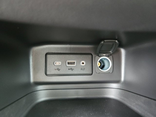 Certified 2024 Chevrolet Equinox RS AWD/4WD image 27