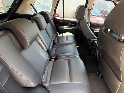 Used 2011 Land Rover Range Rover Sport HSE AWD/4WD image 16