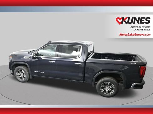 Used 2024 GMC Sierra 1500 SLT AWD/4WD image 16