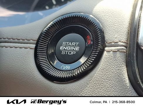 Used 2023 Jeep Compass Limited AWD/4WD image 24