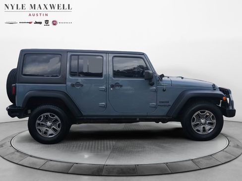 Used 2014 Jeep Wrangler Unlimited Sport w/ Connectivity Group image 15