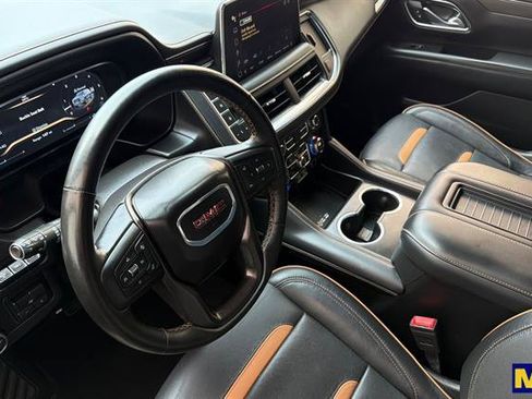 Certified 2024 GMC Yukon XL AT4 w/ AT4 Premium Plus Package AWD/4WD image 10