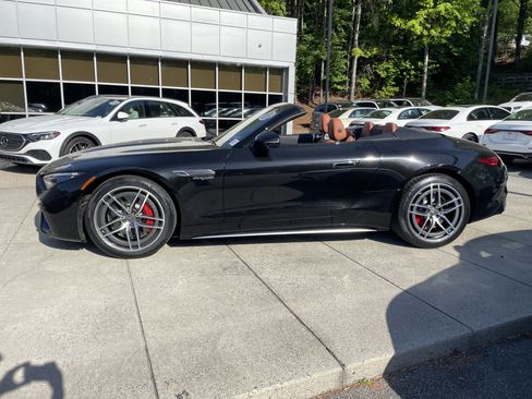 Certified 2023 Mercedes-Benz SL 55 AMG 4MATIC image 24