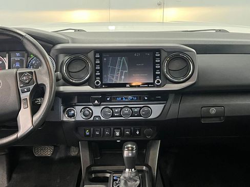 Used 2021 Toyota Tacoma TRD Off-Road w/ TRD Premium Off Road Package image 21