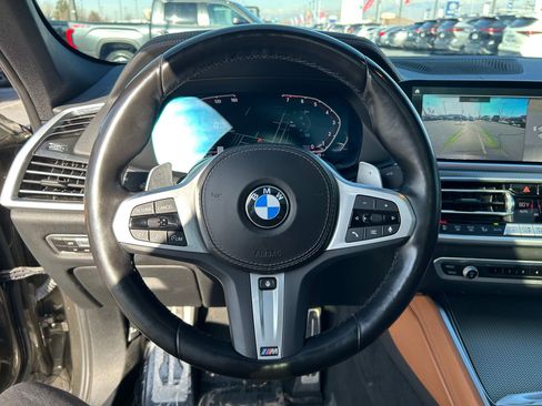 Used 2022 BMW X6 xDrive40i w/ Executive Package image 12