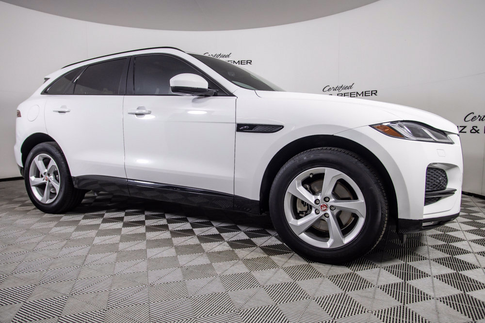 Used 2023 Jaguar F-PACE S AWD/4WD image 2