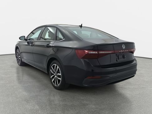New 2026 Volkswagen Jetta SE image 5