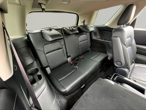 Certified 2023 Nissan Pathfinder SL w/ SL Premium Package AWD/4WD image 25