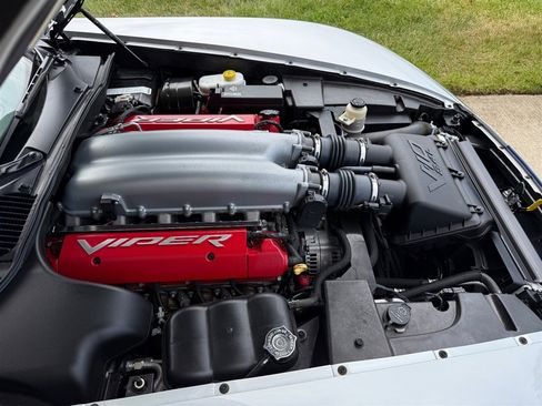 Used 2010 Dodge Viper SRT-10 w/ Protection Group image 86