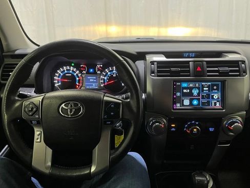 Certified 2018 Toyota 4Runner SR5 Premium AWD/4WD image 20