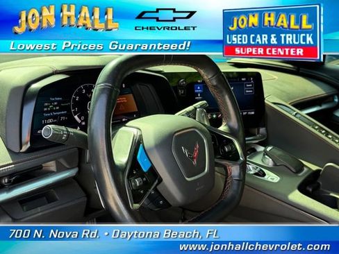 Used 2021 Chevrolet Corvette Stingray Convertible w/ Z51 Performance Package image 19