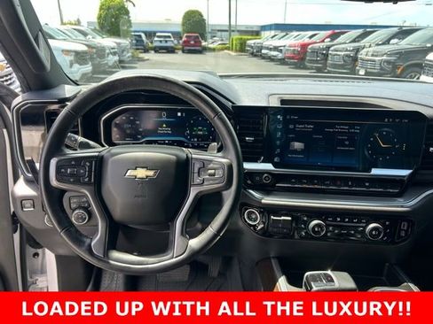 Used 2023 Chevrolet Silverado 1500 High Country w/ High Country Premium Package image 18