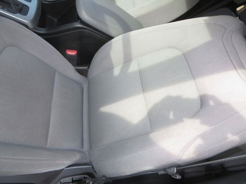 Used 2017 Chevrolet Colorado LT w/ LT Convenience Package RWD image 22