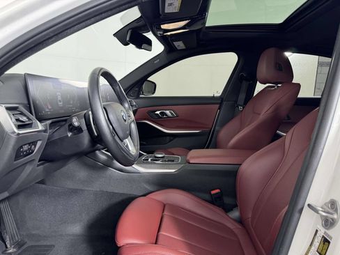 Used 2023 BMW 330i xDrive Sedan w/ Convenience Package AWD/4WD image 4