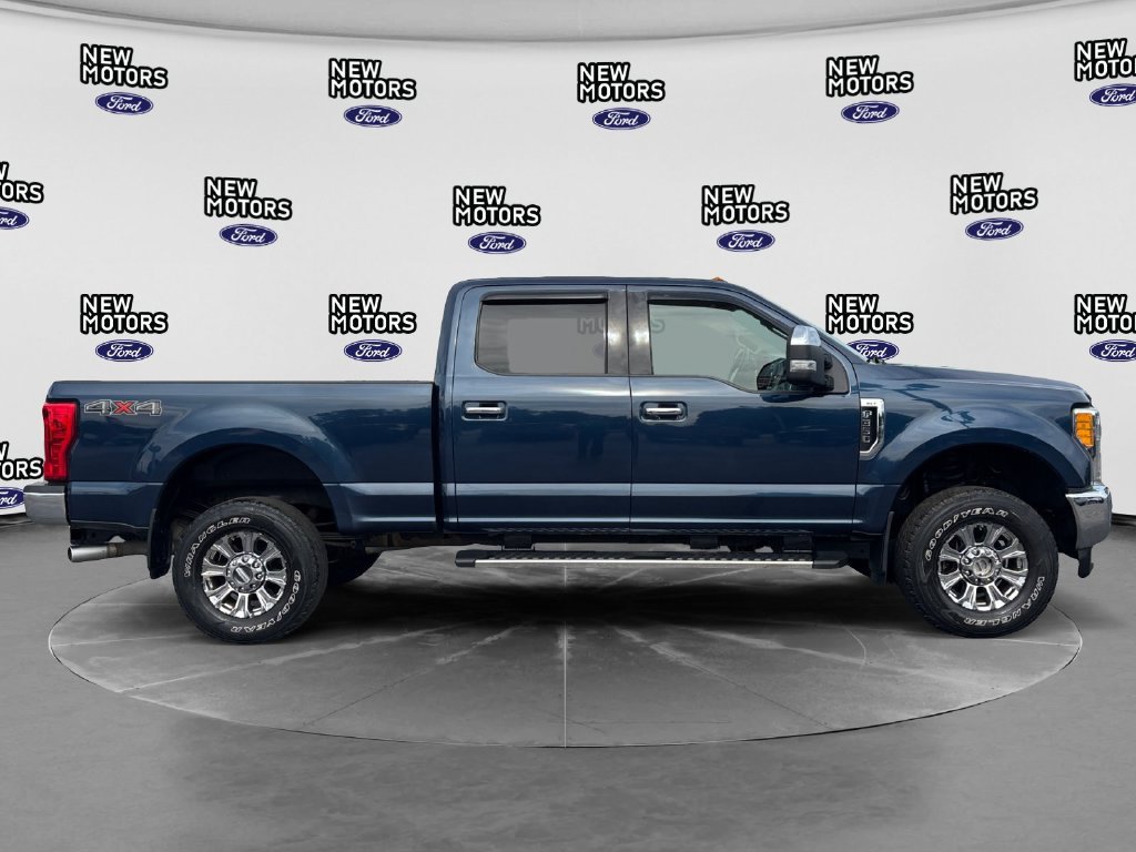 Used 2017 Ford F350 XLT AWD/4WD image 7