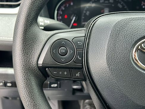 Used 2023 Toyota RAV4 XLE w/ Convenience Package FWD image 21