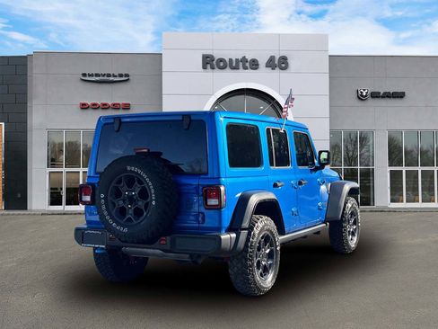 Used 2023 Jeep Wrangler Unlimited w/ Sun & Screen Package image 5