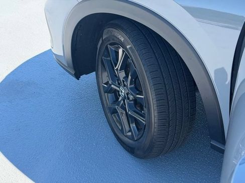 Certified 2024 Honda HR-V Sport image 25