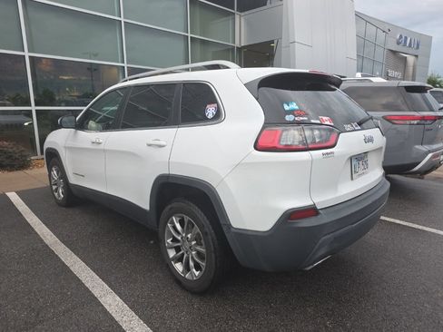 Used 2019 Jeep Cherokee Latitude Plus FWD image 7