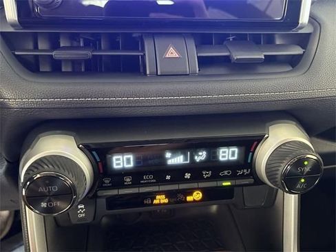 Used 2025 Toyota RAV4 LE image 21