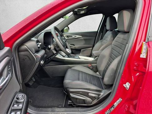 Used 2024 Dodge Hornet GT AWD/4WD image 20