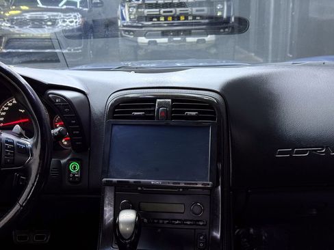 Used 2012 Chevrolet Corvette Grand Sport w/ 3LT Preferred Equipment Group image 19