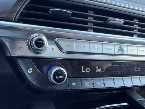 Used 2020 Kia Telluride SX w/ SX Prestige Package image 6