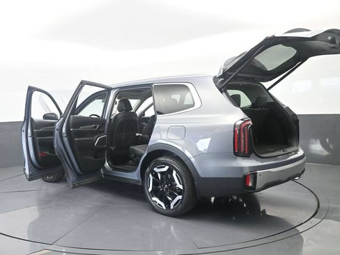 Used 2024 Kia Telluride EX AWD/4WD image 79