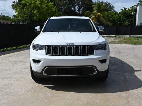 Used 2021 Jeep Grand Cherokee Limited RWD image 2