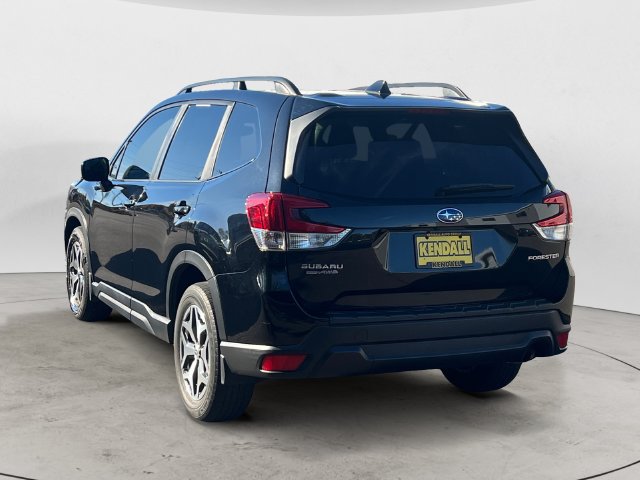 Used 2021 Subaru Forester Premium w/ Popular Package #1 AWD/4WD image 7