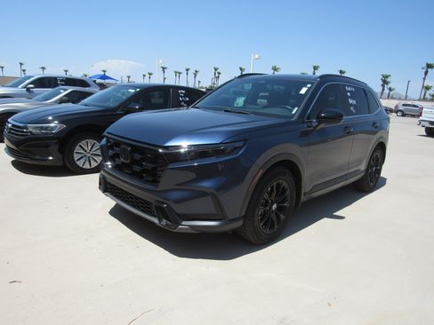 Used 2023 Honda CR-V Sport image 1