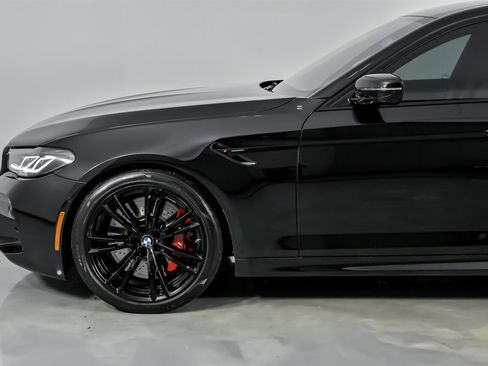 Used 2023 BMW M5 w/ Competition Package image 7