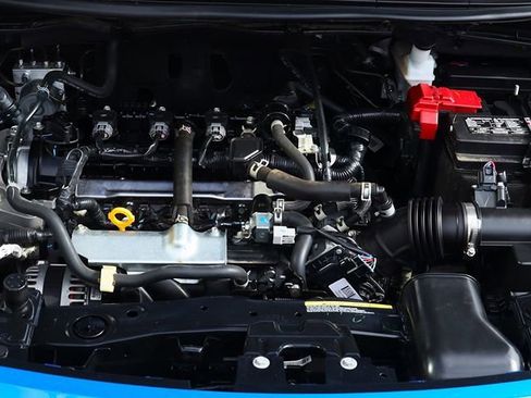 Used 2023 Nissan Versa SV image 55