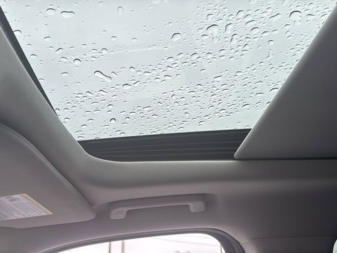 Used 2025 Ford Expedition Active image 20