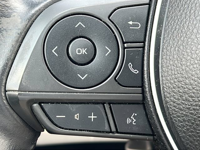 Used 2022 Toyota Corolla Cross LE FWD image 19