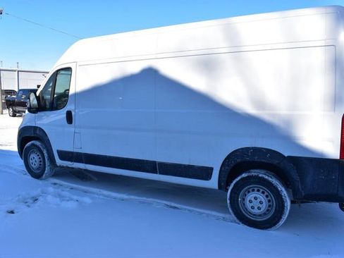 New 2025 RAM ProMaster 3500 w/ Convenience Group FWD image 25