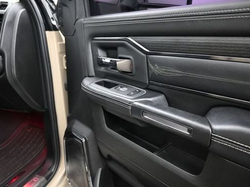Used 2024 RAM 2500 Limited AWD/4WD image 27