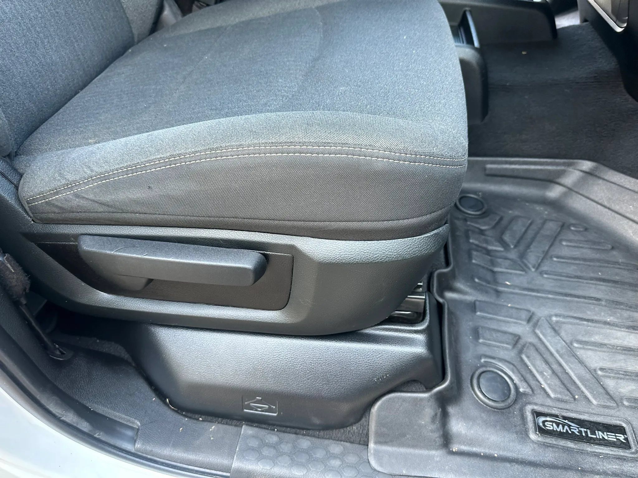 Used 2019 RAM 2500 Tradesman AWD/4WD image 25