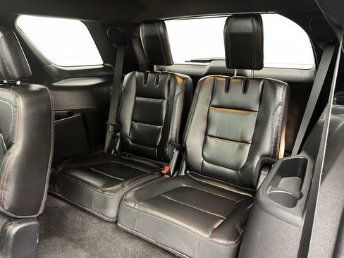 Used 2017 Ford Explorer Sport image 15