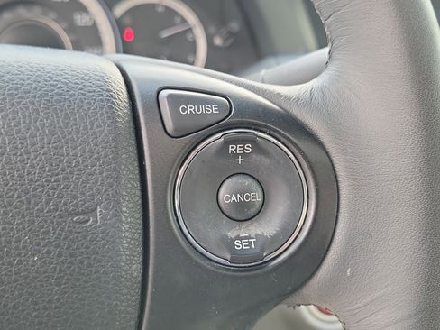 Used 2013 Honda Accord EX-L image 26