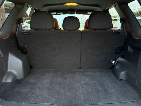 Used 2011 Ford Escape XLT w/ Class II Trailer Tow Pkg image 19