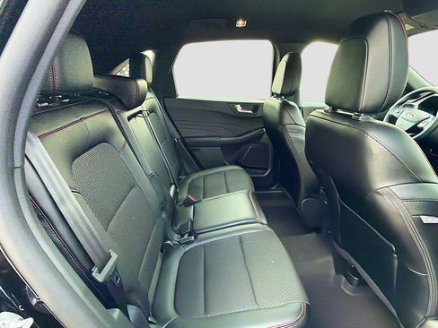 Used 2026 Ford Escape ST-Line w/ Tech Pack #1 AWD/4WD image 29