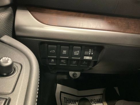 Used 2016 Subaru Outback 2.5i Limited AWD/4WD image 18